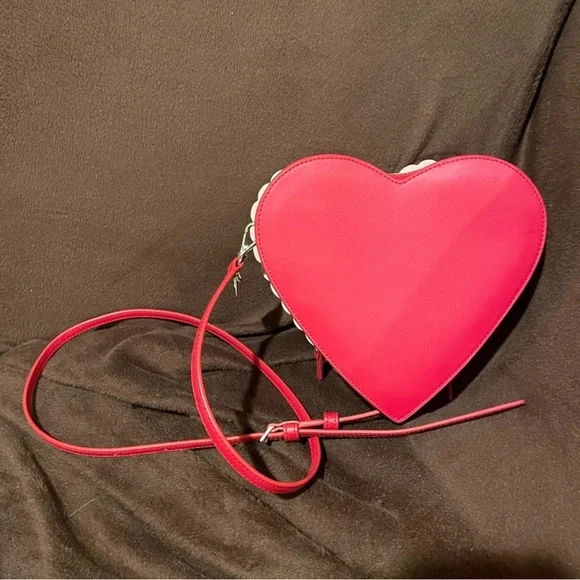 Kate spade chocolate candy heart purse (with white dust bag) - Picture 6 of 6